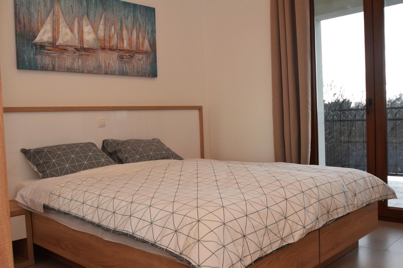 Apartments Paklenica 스타리그라드 파클레니차 외부 사진